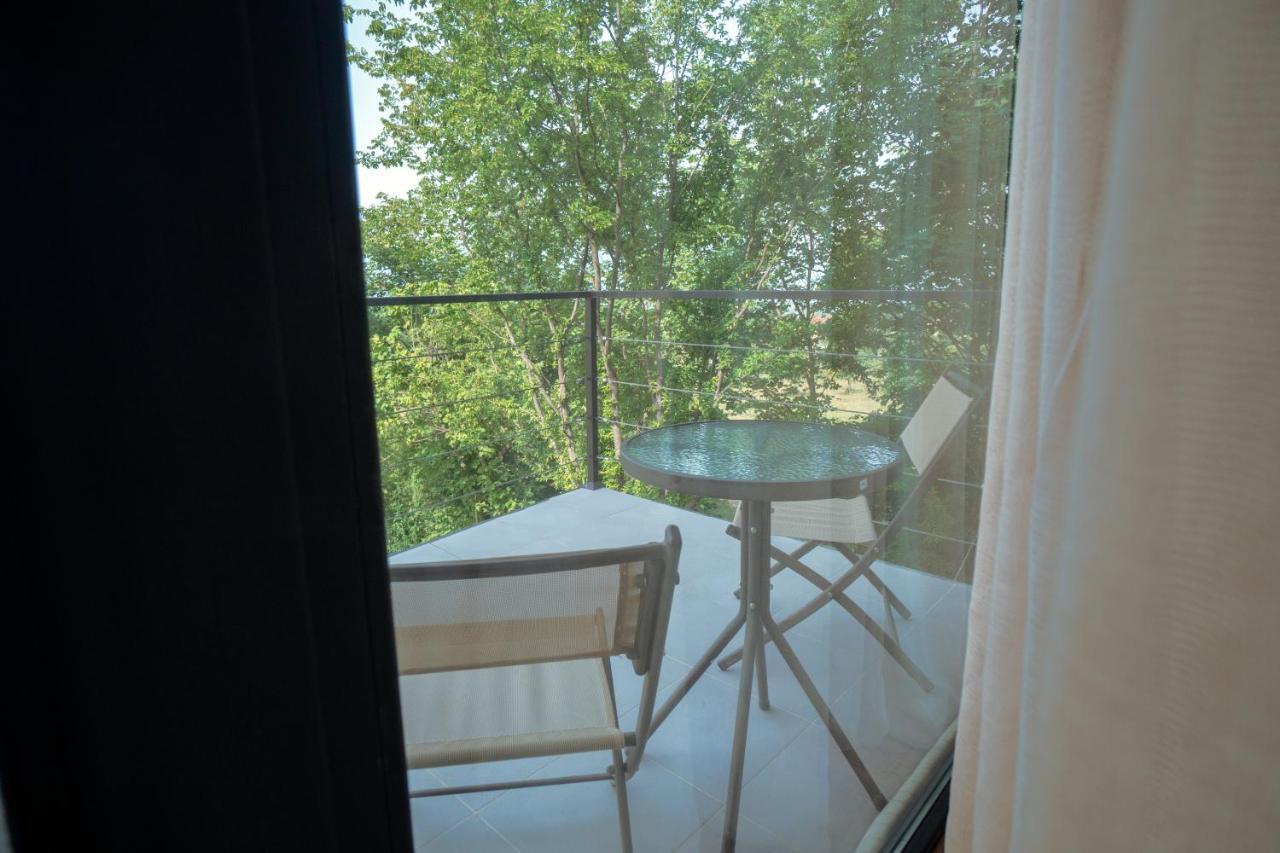 Villa Lapa Telavi Eksteriør billede