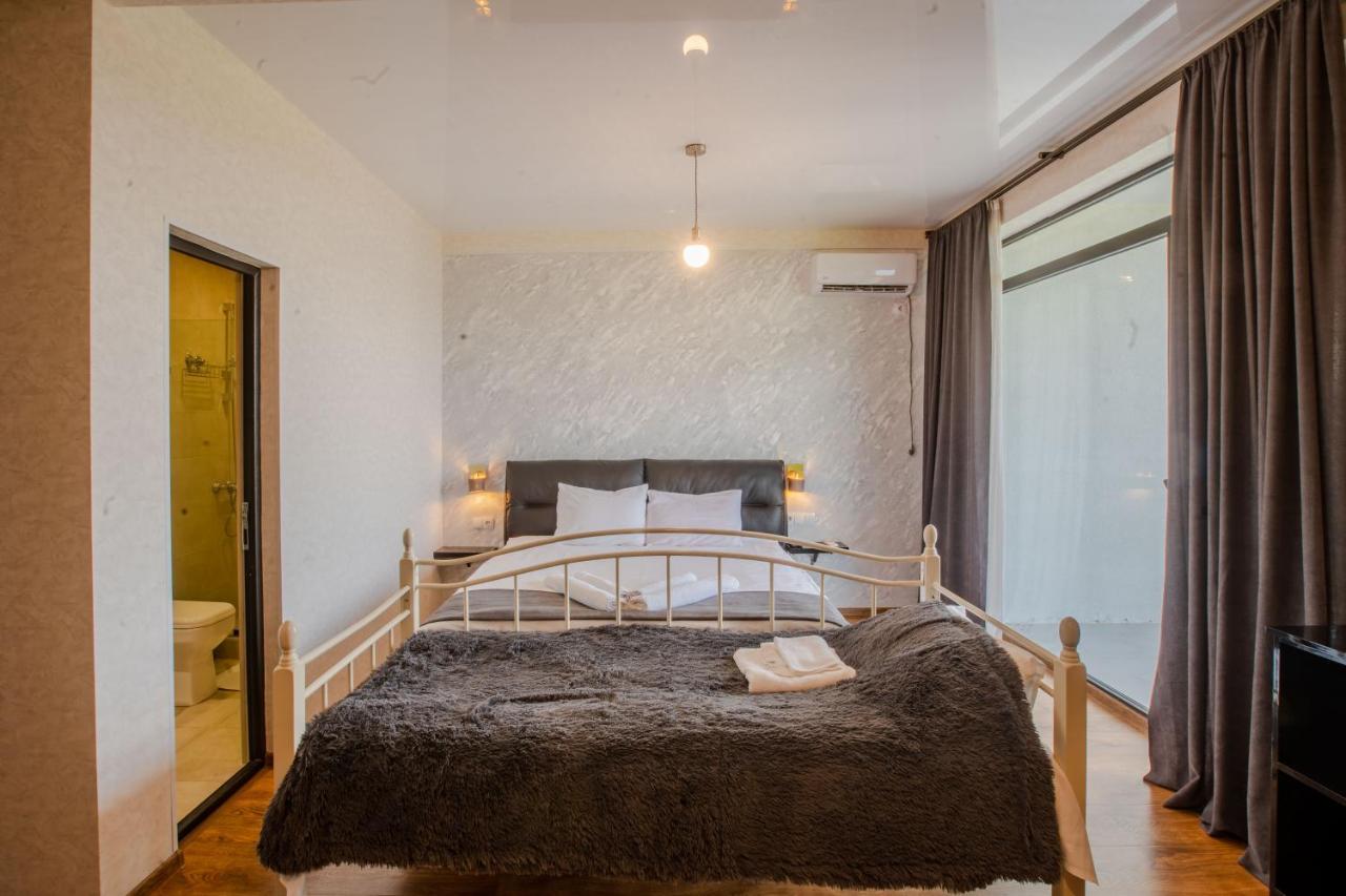 Villa Lapa Telavi Eksteriør billede